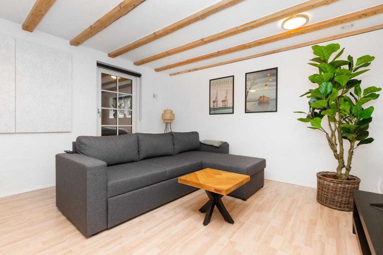 Hojbjerg Moderne & Fuldt Udstyret Lejlighed M.Plads Til 4 מראה חיצוני תמונה